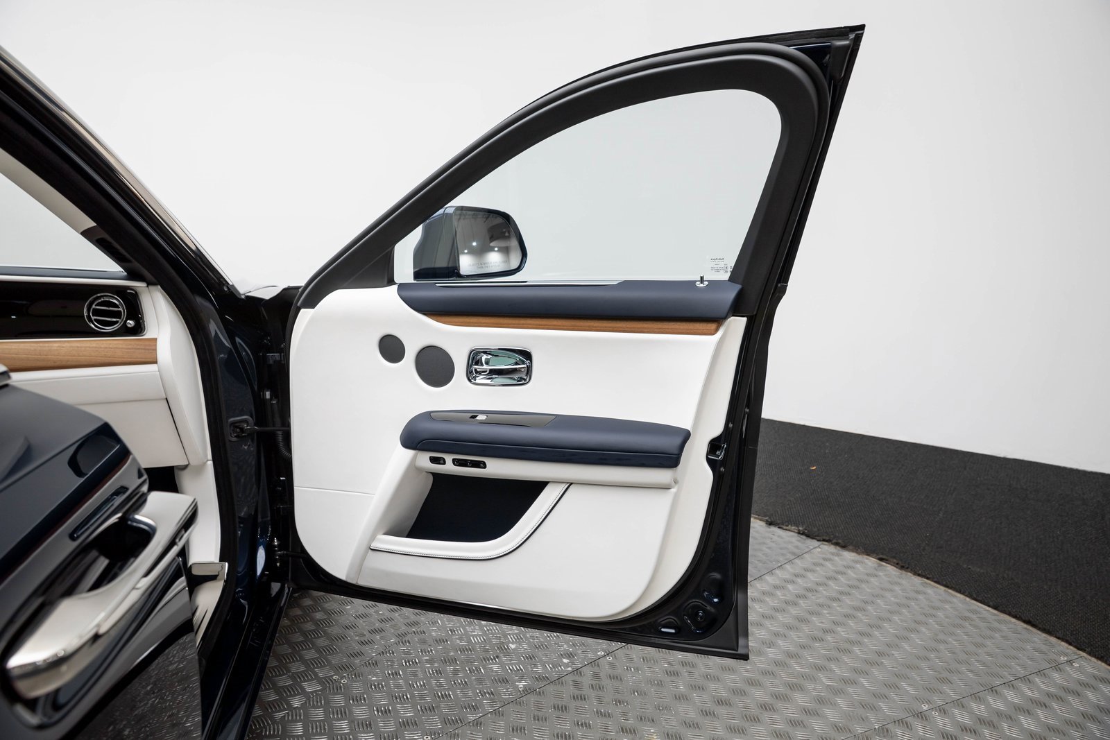 New 2026 Rolls-Royce Ghost image 36