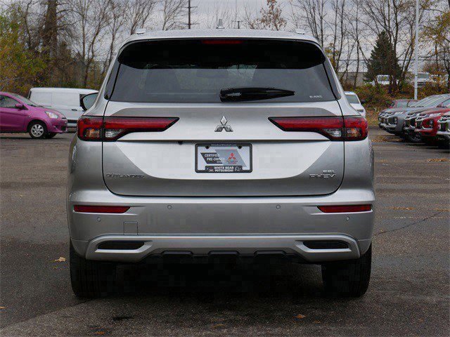 Used 2025 Mitsubishi Outlander SEL image 6