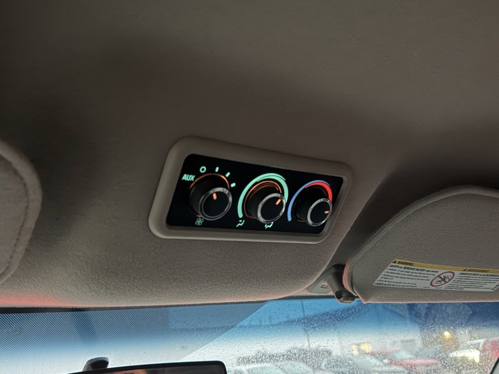 Used 2010 Chevrolet Express 2500 LS image 14