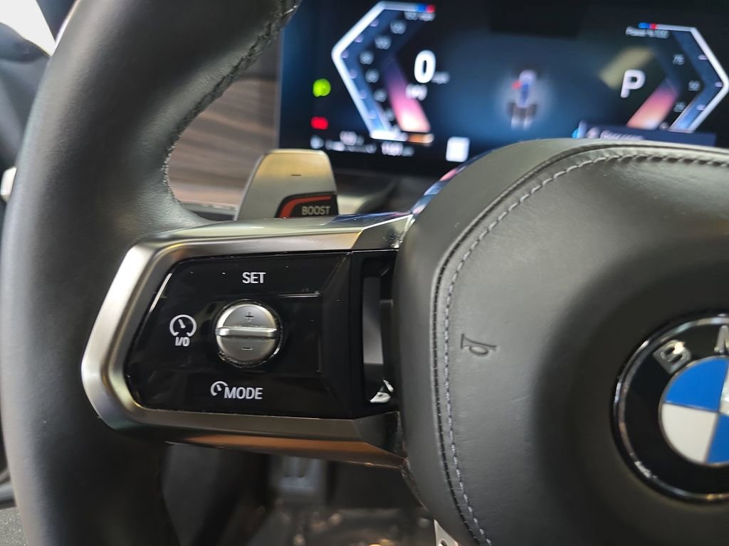 Used 2023 BMW 740i w/ Parking Assistance Package RWD image 20