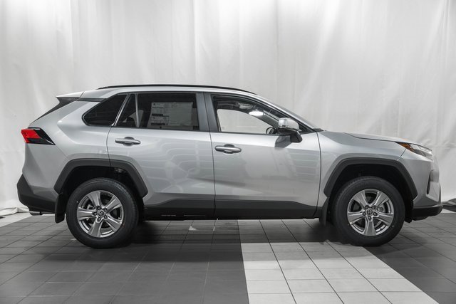 New 2025 Toyota RAV4 XLE image 3