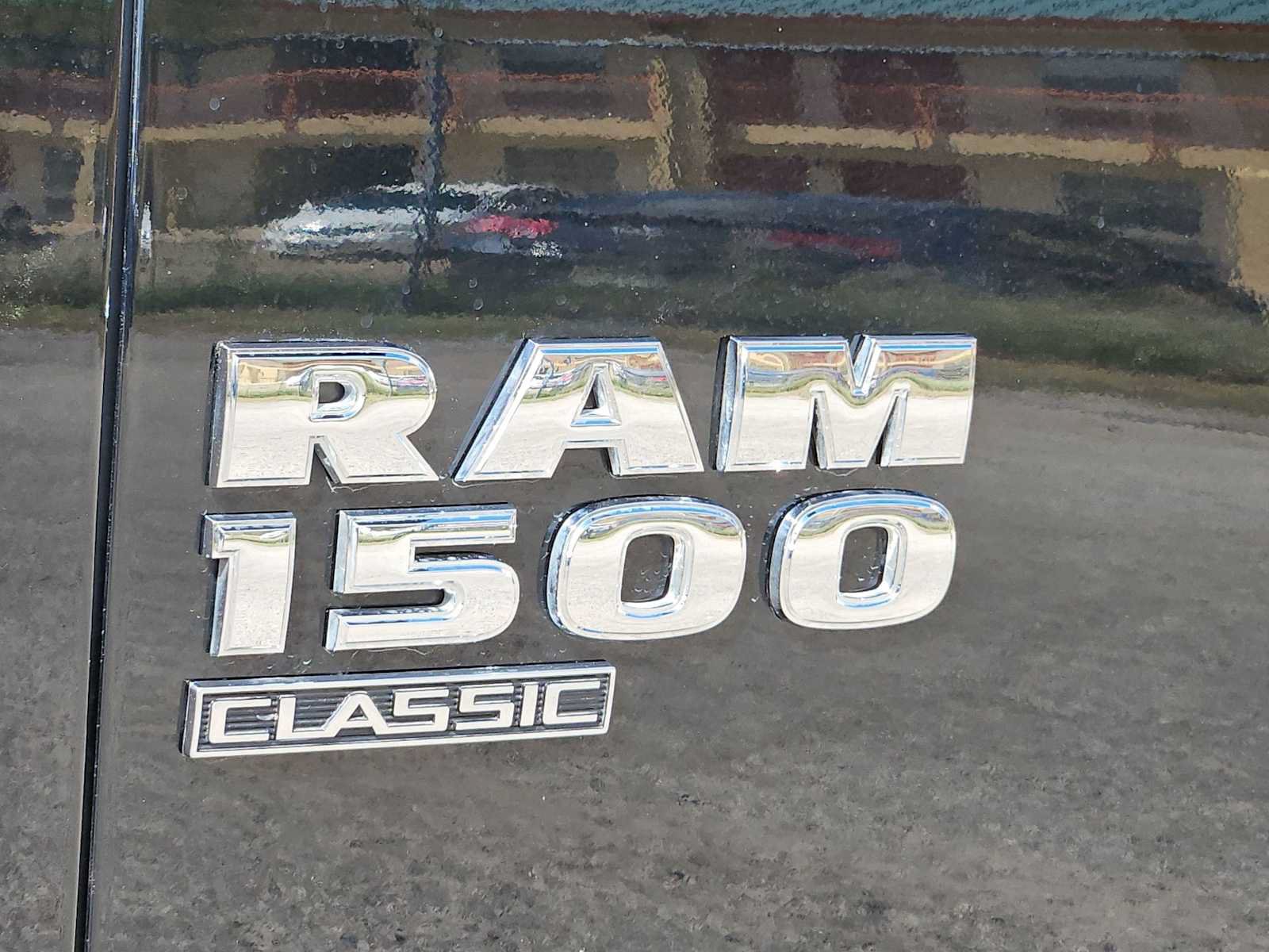 Used 2023 RAM 1500 Classic SLT w/ Trailer & Traction Group AWD/4WD image 12