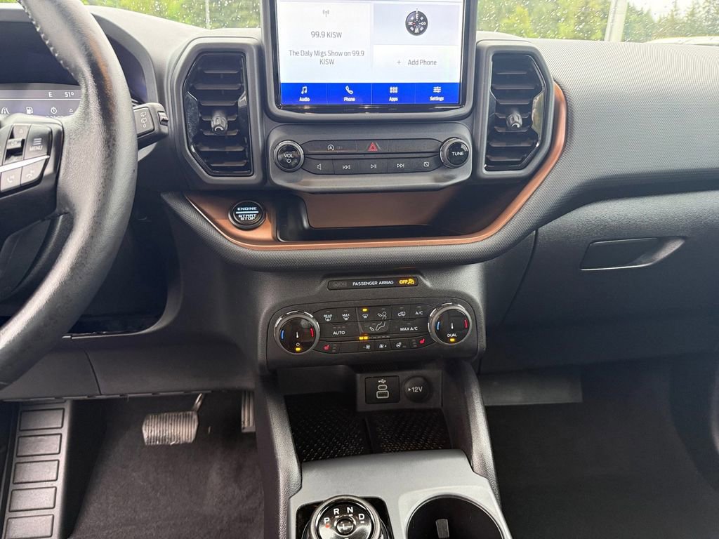 Used 2023 Ford Bronco Sport Outer Banks AWD/4WD image 16