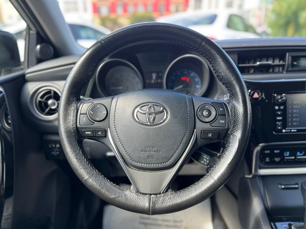 Certified 2018 Toyota Corolla iM w/ Carpet Mat Package (TMS) FWD image 29