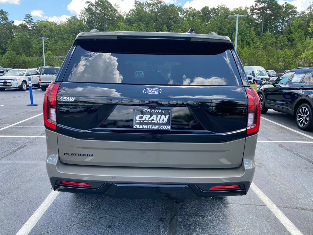 New 2027 Ford Expedition Platinum w/ Stealth Performance Package AWD/4WD image 6