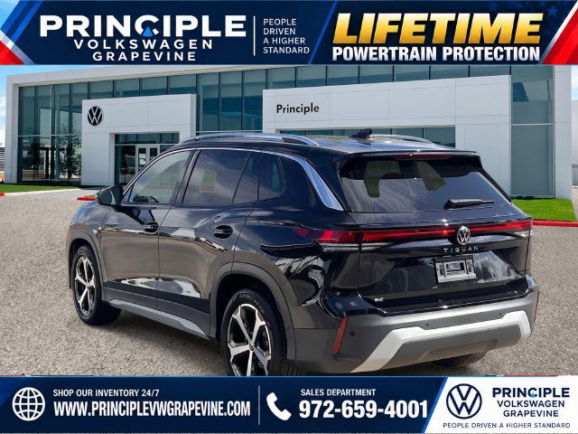New 2027 Volkswagen Tiguan SE FWD image 5