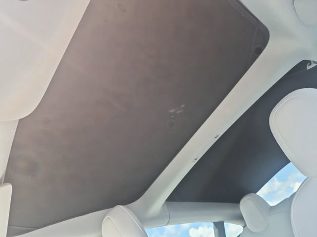 Used 2021 Tesla Model 3 Long Range image 16