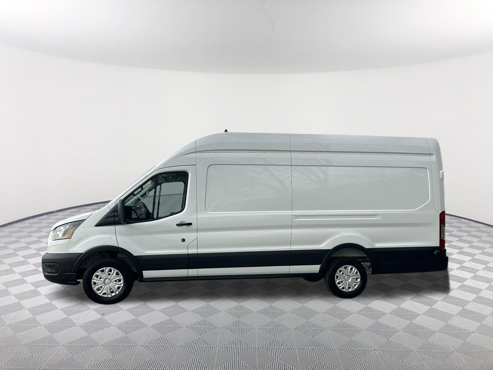 Used 2025 Ford Transit 250 148 High Roof Extended w/ Load Area Protection Package image 11
