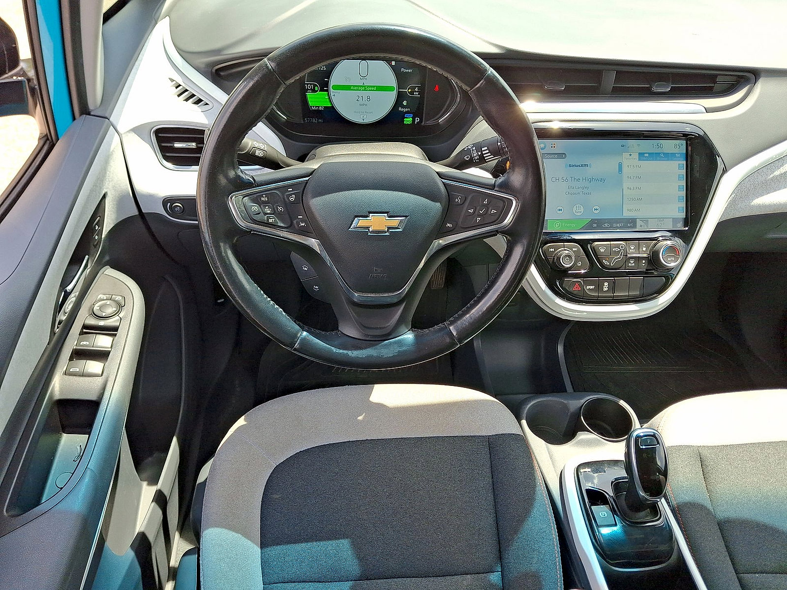 Used 2020 Chevrolet Bolt LT FWD image 20
