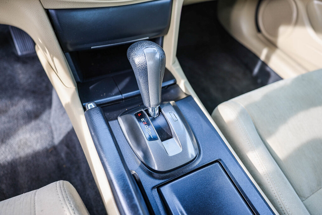 Used 2011 Honda Accord LX-S image 12