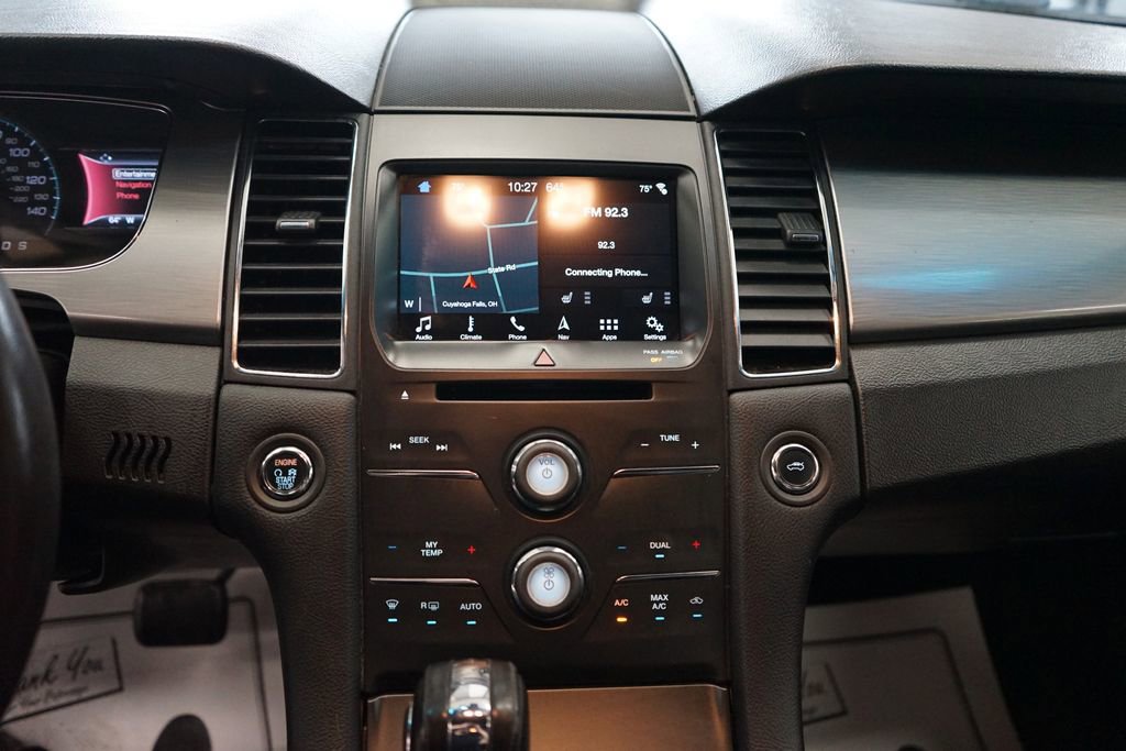 Used 2016 Ford Taurus SEL w/ Equipment Group 201A image 7