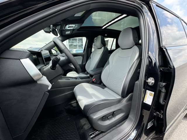 New 2026 Volkswagen Tiguan SE R-Line FWD image 19