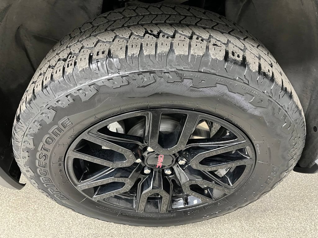 Used 2024 GMC Sierra 1500 Elevation AWD/4WD image 18