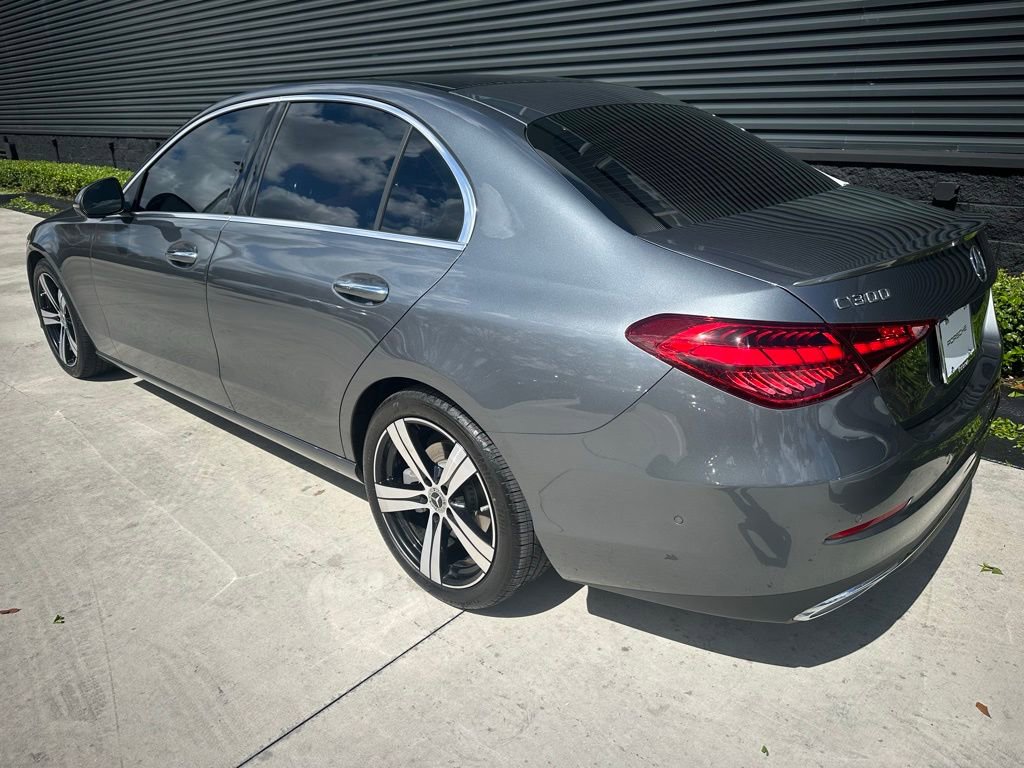 Used 2024 Mercedes-Benz C 300 Sedan image 3