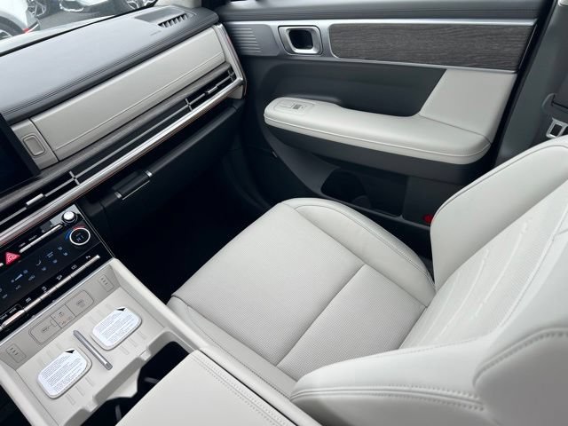 New 2026 Hyundai Santa Fe Limited AWD/4WD image 13