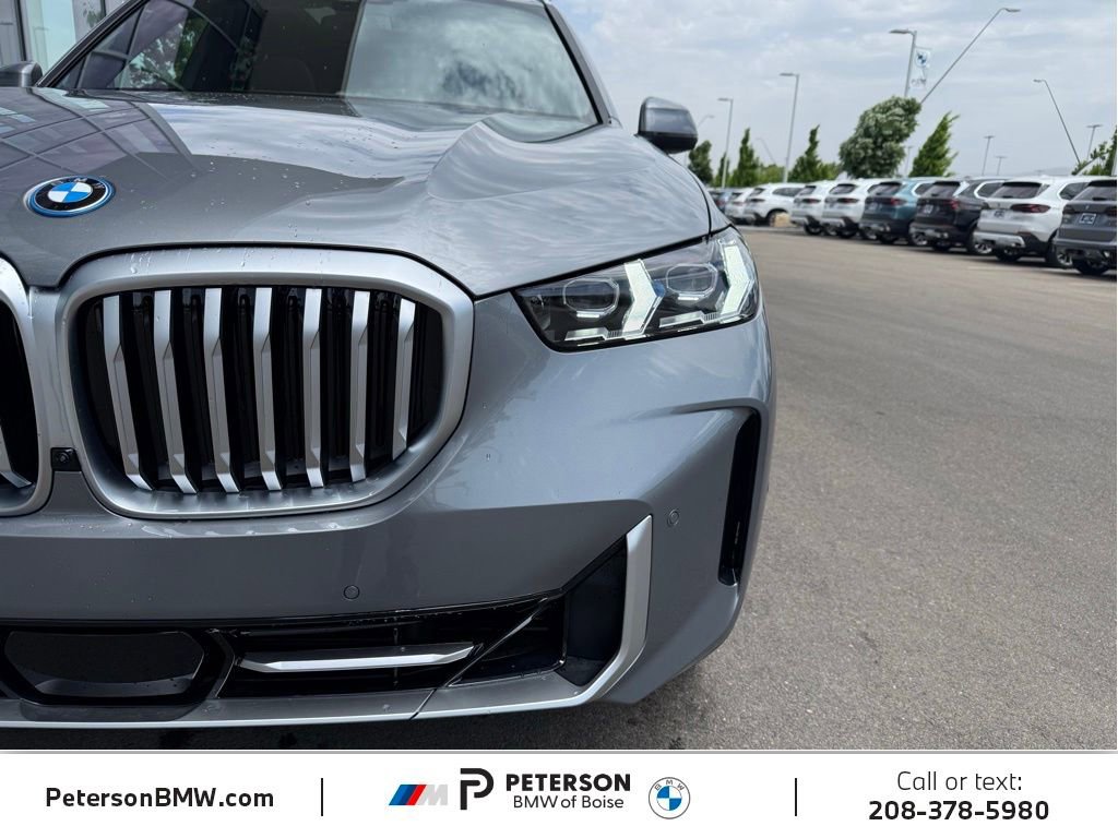 New 2026 BMW X5 xDrive50e AWD/4WD image 34