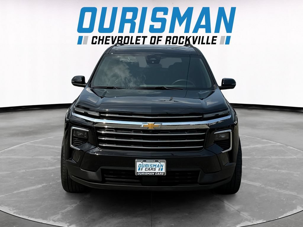 Used 2024 Chevrolet Traverse LT FWD image 8