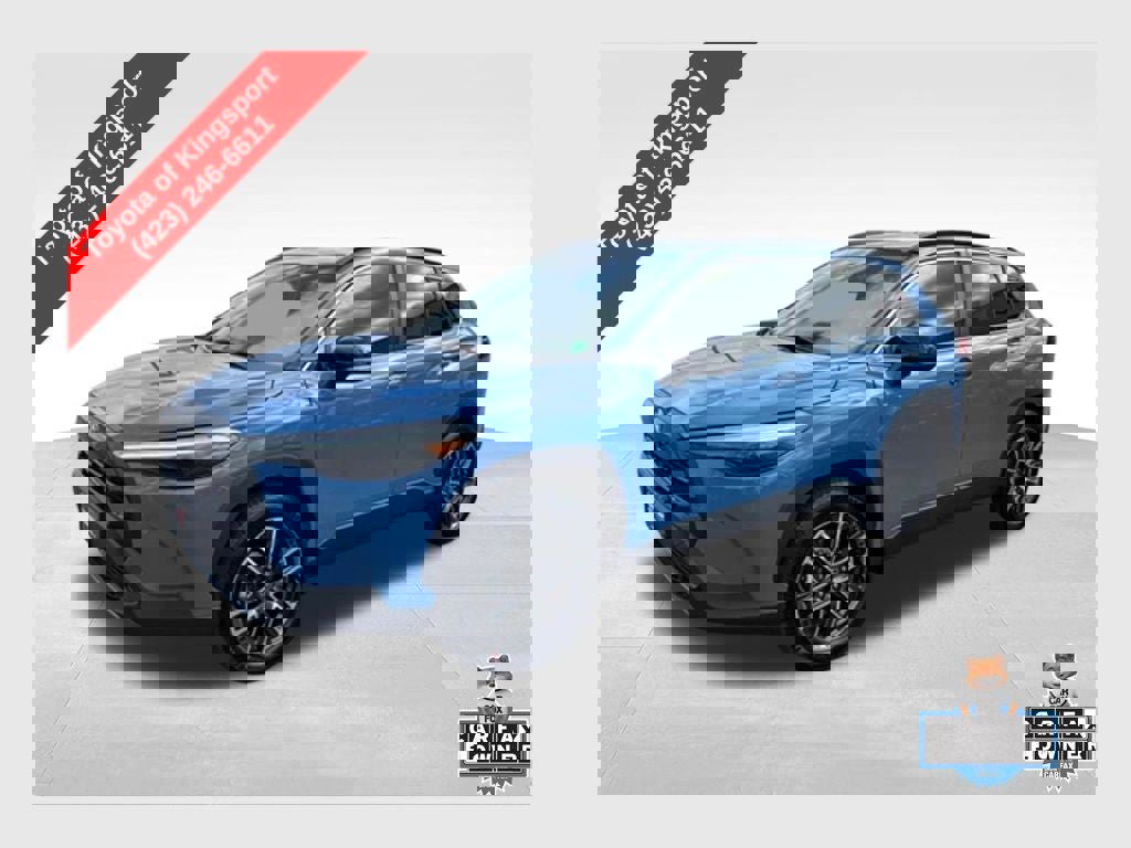 Used 2026 Toyota Corolla Cross XLE w/ Black Badges Package (TMS) video 1