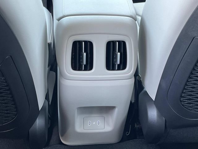 Certified 2025 Hyundai Tucson Limited w/ Tow & Go Package AWD/4WD image 18