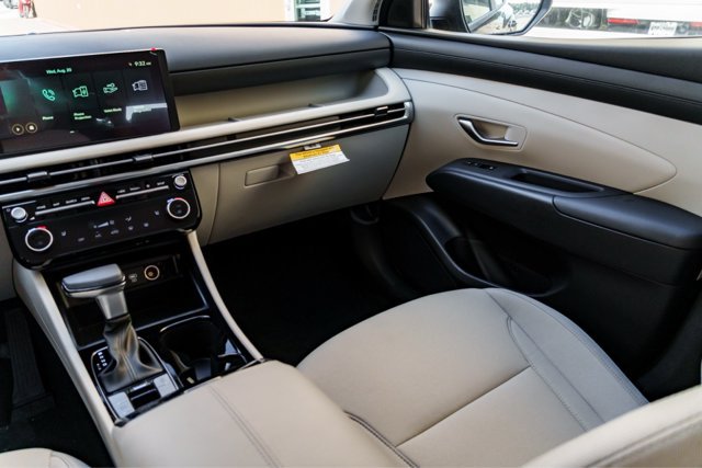 New 2026 Hyundai Tucson SEL Plus FWD image 23