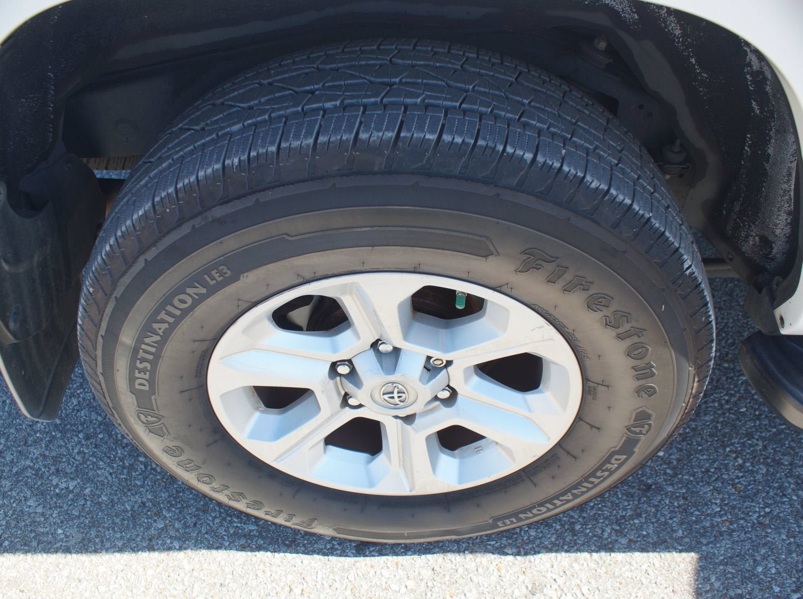Used 2016 Toyota 4Runner SR5 AWD/4WD image 24