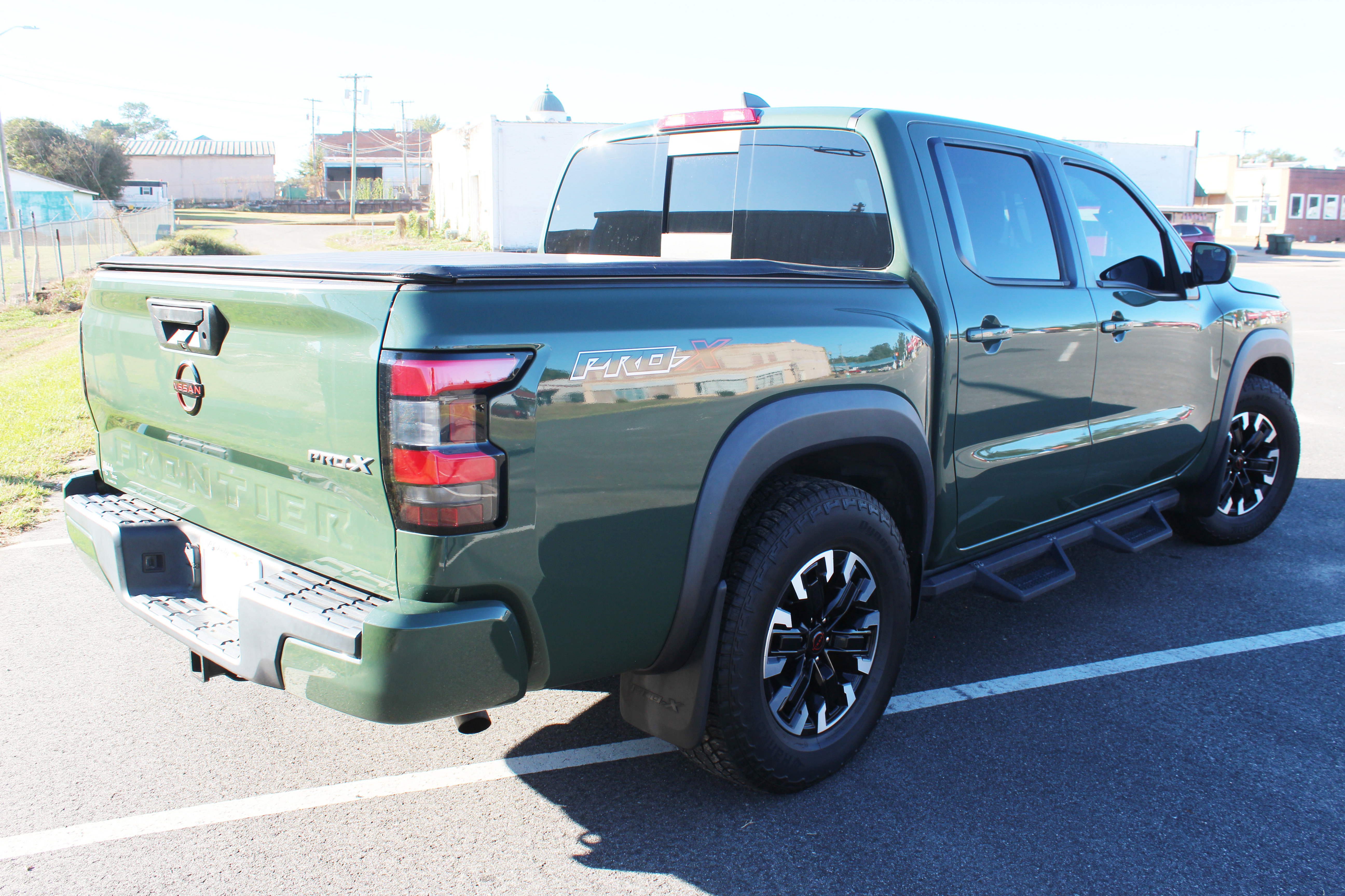 Used 2023 Nissan Frontier Pro-X w/ Tow Package image 15