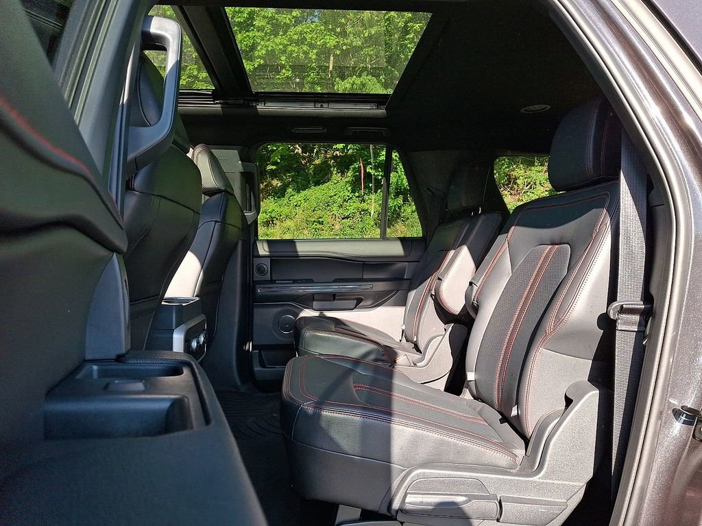Used 2024 Ford Expedition Max Limited AWD/4WD image 10
