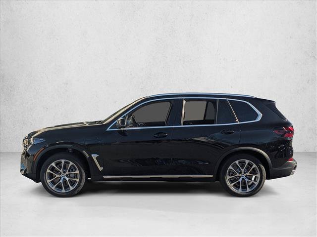 New 2026 BMW X5 xDrive50e w/ Climate Comfort Package AWD/4WD image 5