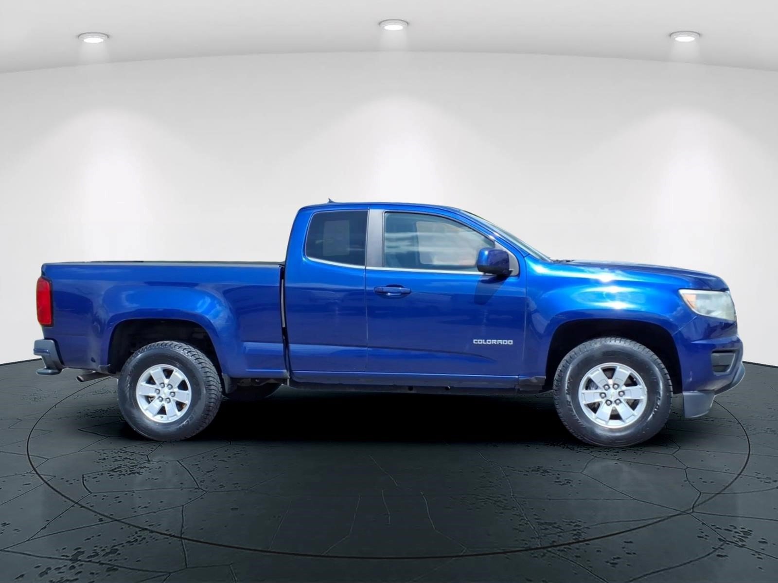 Used 2016 Chevrolet Colorado W/T w/ WT Convenience Package RWD image 2