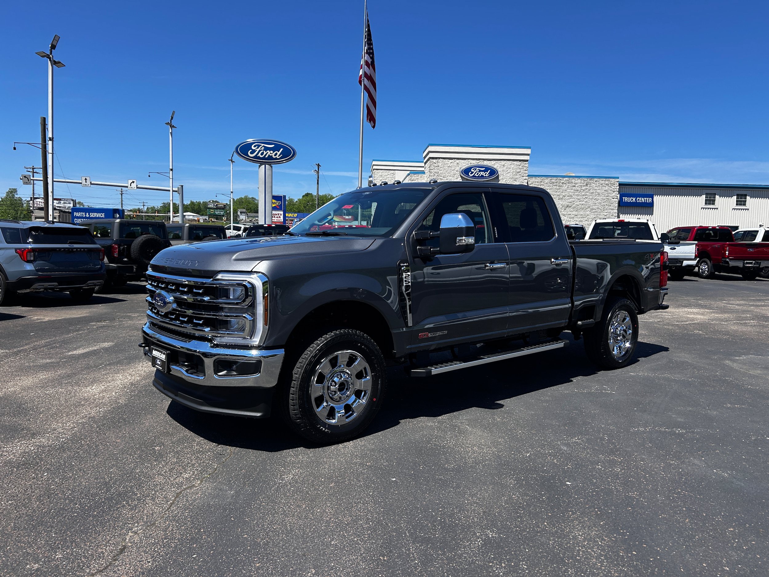 New 2026 Ford F250 Lariat w/ Chrome Package AWD/4WD image 3