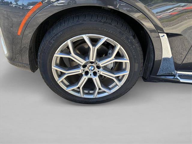 Used 2020 BMW X7 xDrive40i w/ Cold Weather Package AWD/4WD image 9