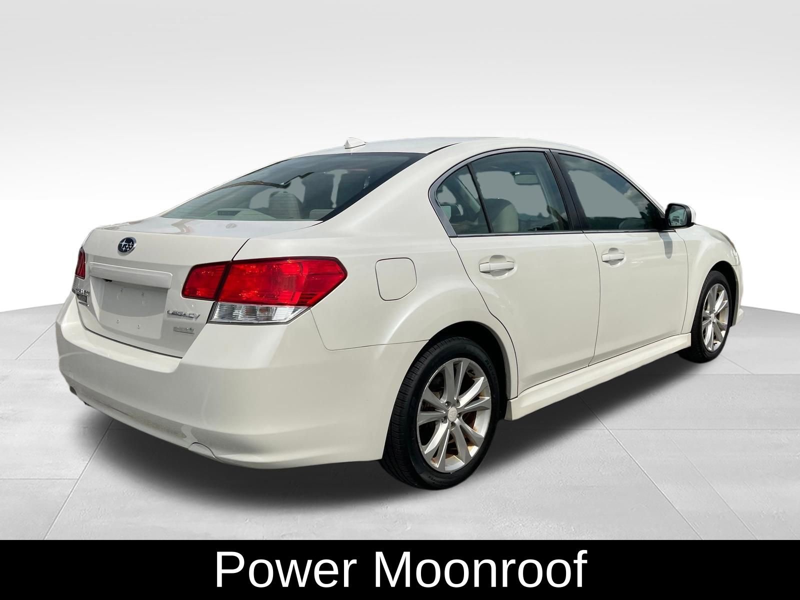 Used 2014 Subaru Legacy 2.5i Premium AWD/4WD image 4
