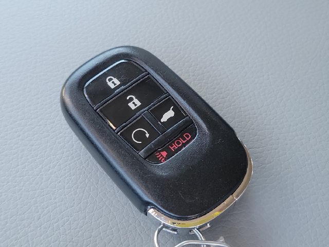 Certified 2023 Honda Pilot Touring image 38
