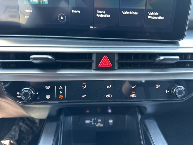 New 2026 Kia Sorento LX FWD image 37