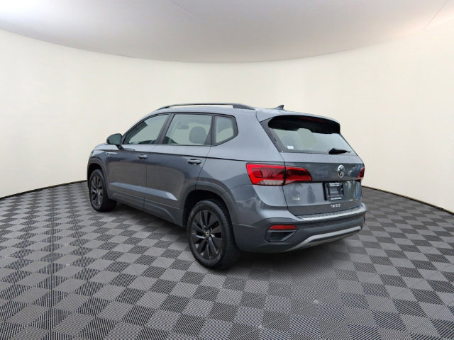 Used 2023 Volkswagen Taos S FWD image 4