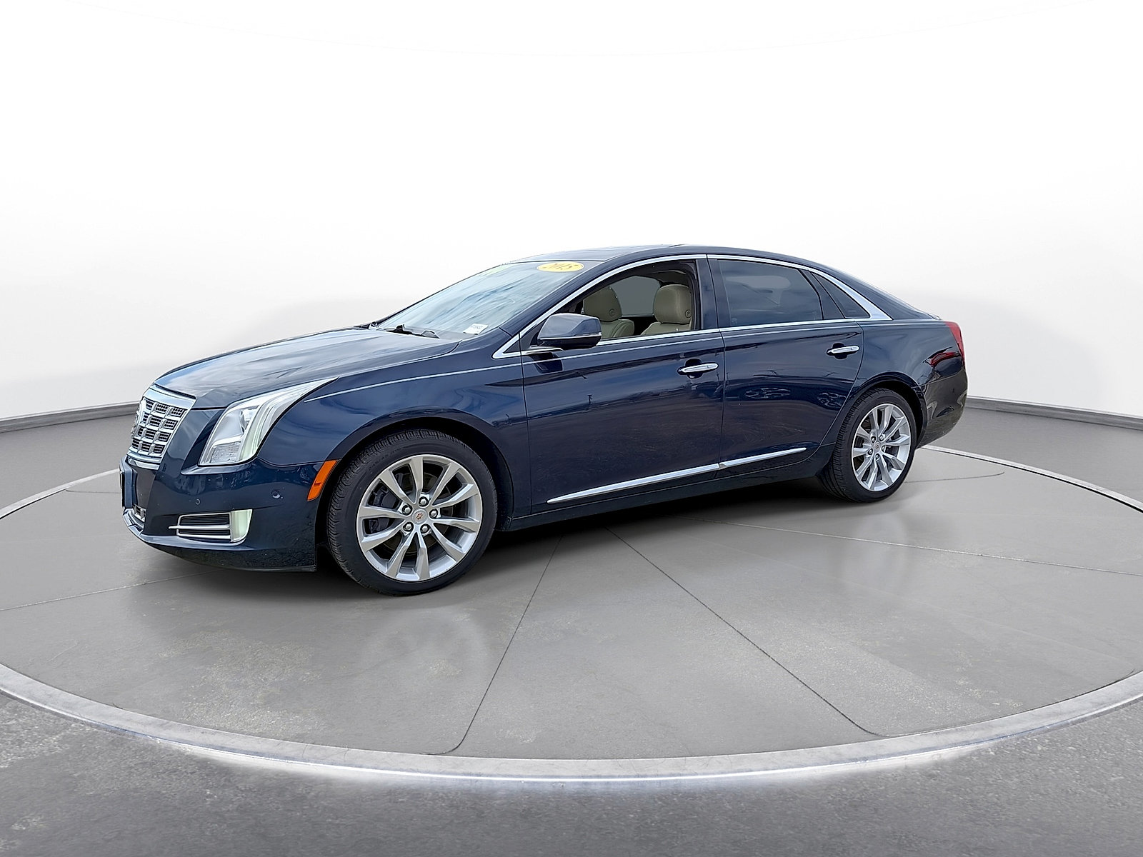 Used 2015 Cadillac XTS Luxury w/ Driver Awareness Package FWD image 4
