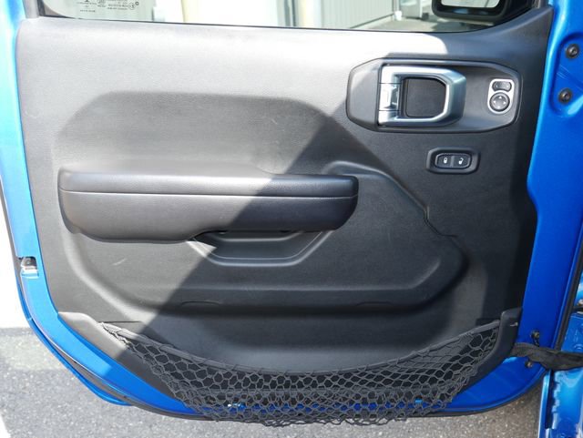 Used 2020 Jeep Gladiator Sport w/ Quick Order Package 24S AWD/4WD image 12