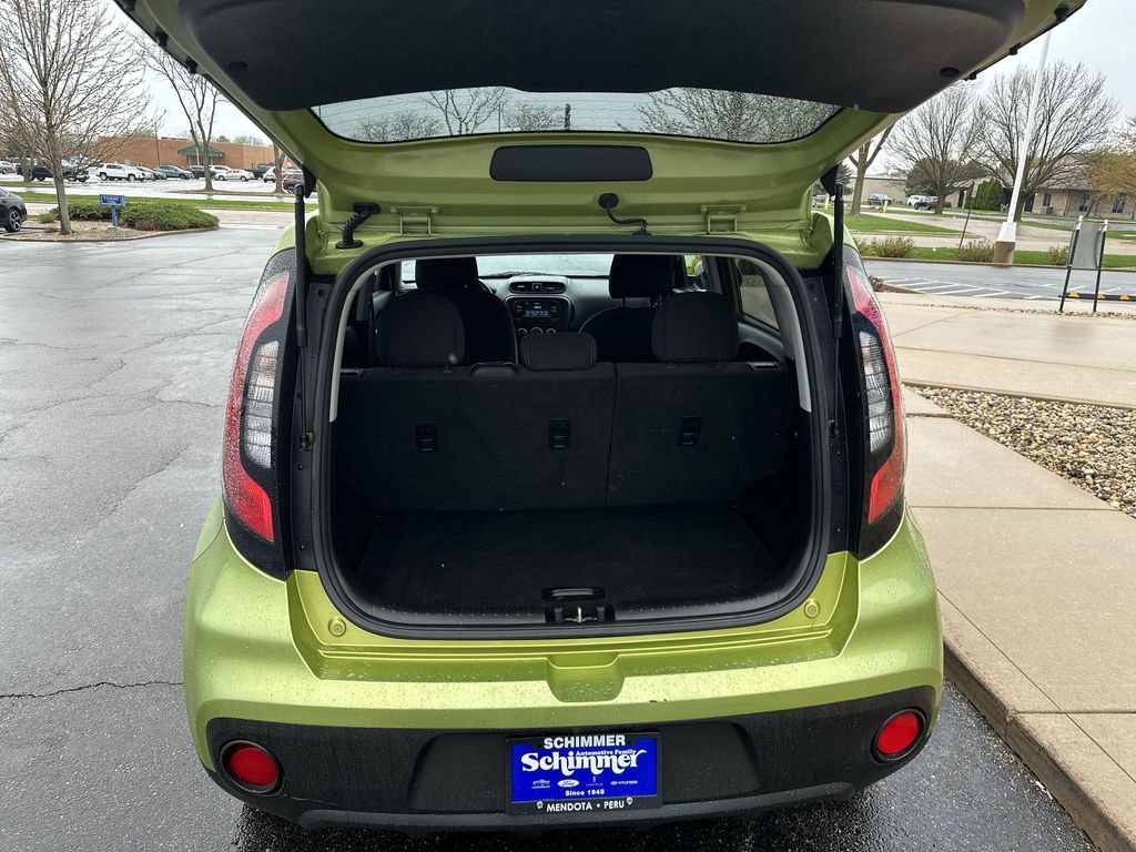 Used 2017 Kia Soul w/ Convenience Package image 18