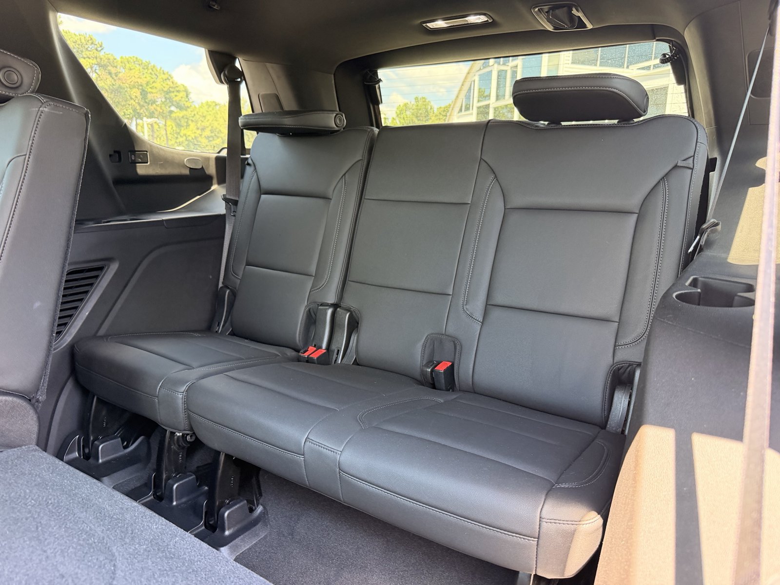 Used 2021 Chevrolet Tahoe LT RWD image 25
