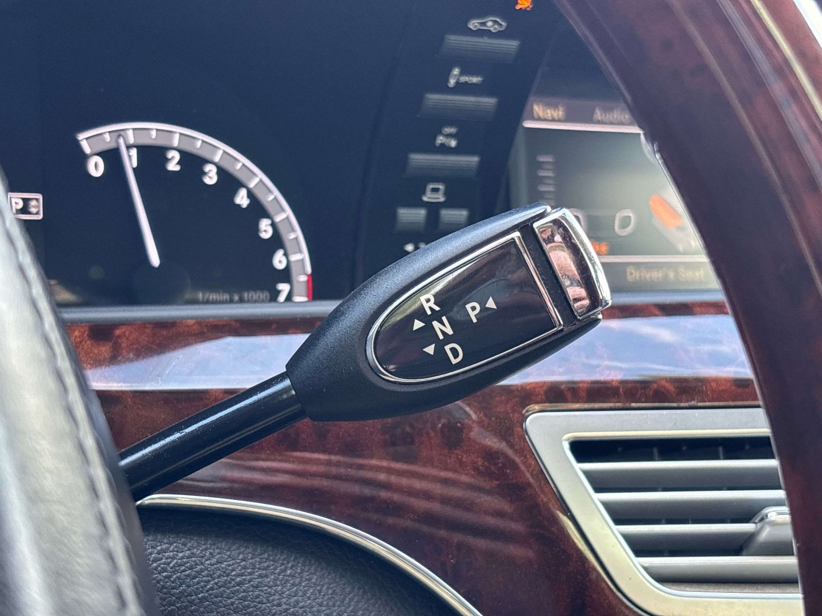 Used 2013 Mercedes-Benz S 550 4MATIC image 29