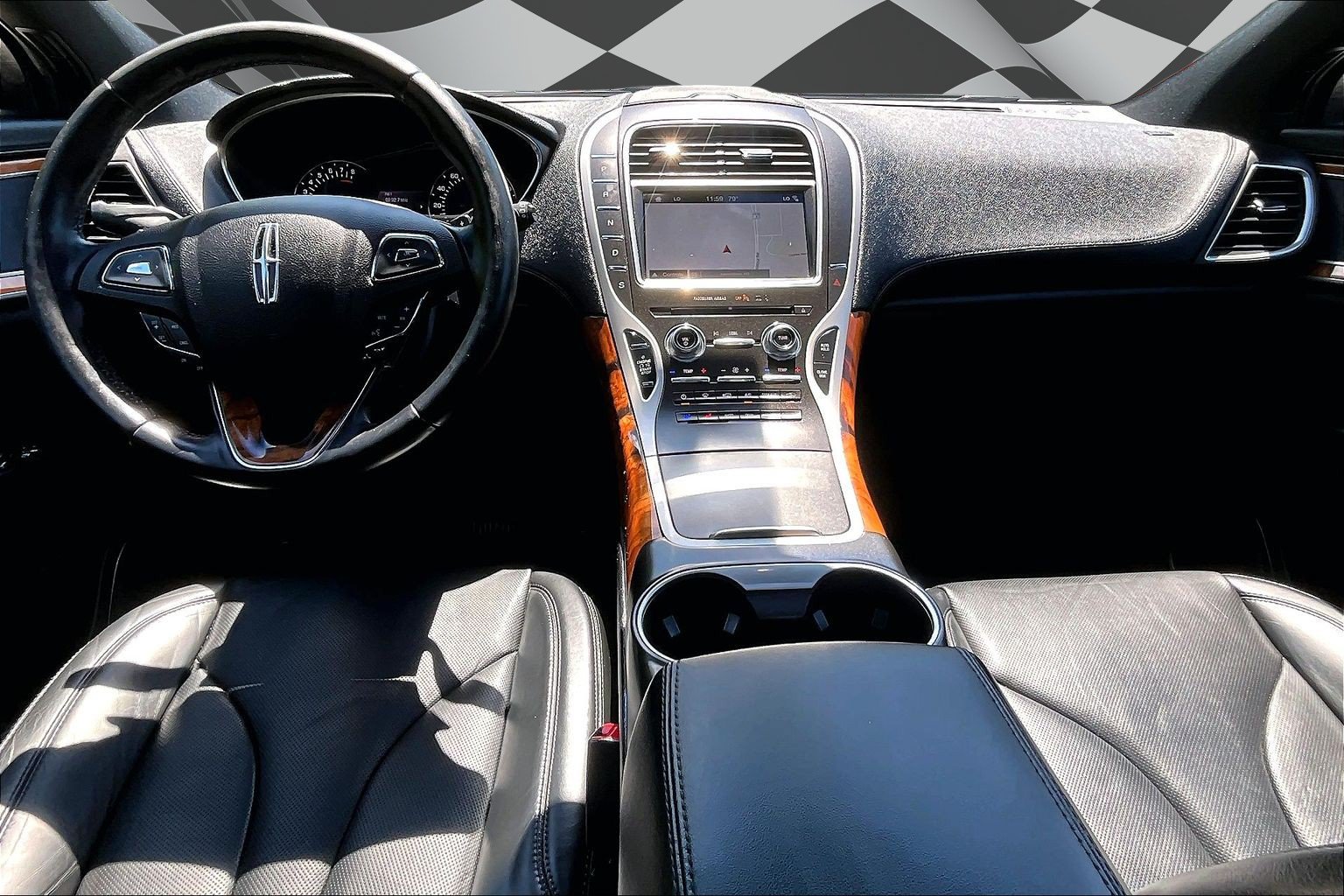 Used 2016 Lincoln MKX Reserve w/ Climate Package AWD/4WD image 15