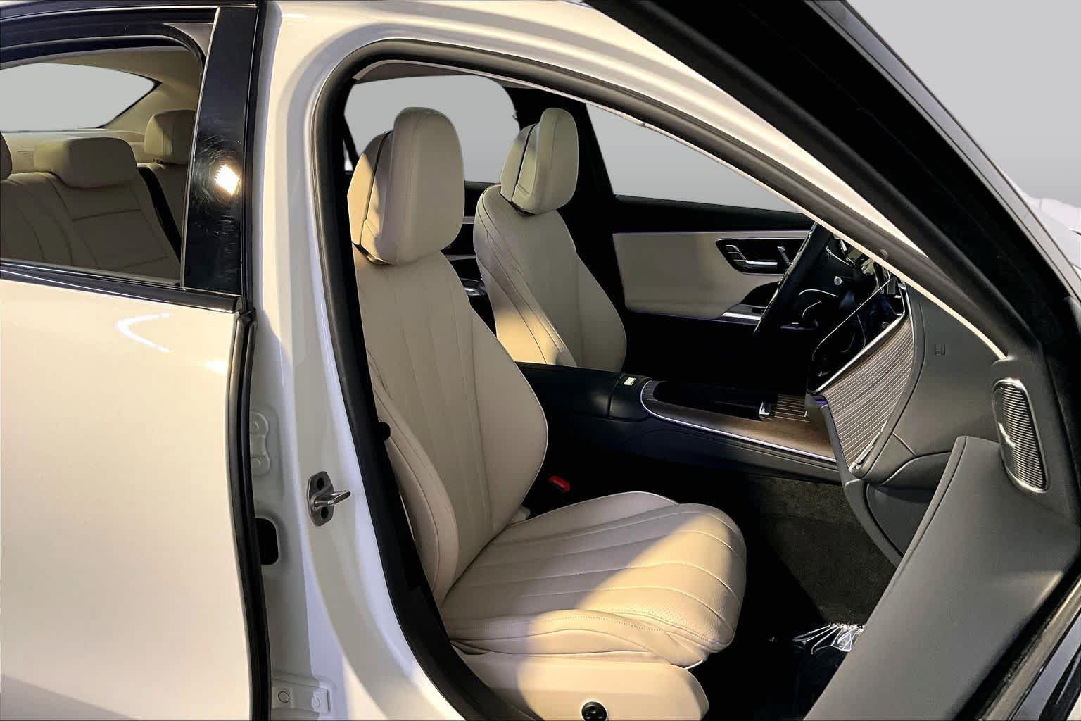 Certified 2026 Mercedes-Benz E 350 4MATIC Sedan image 8