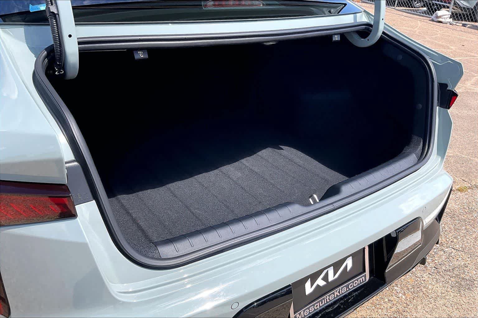 Certified 2025 Kia K4 GT-Line Turbo FWD image 17