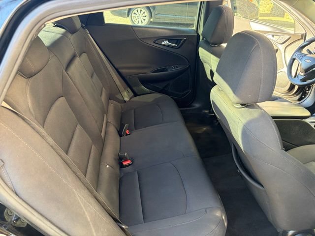 Used 2021 Chevrolet Malibu LT FWD image 31