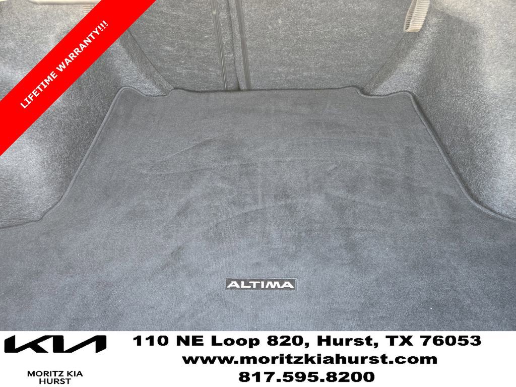 Used 2024 Nissan Altima 2.5 SV image 31