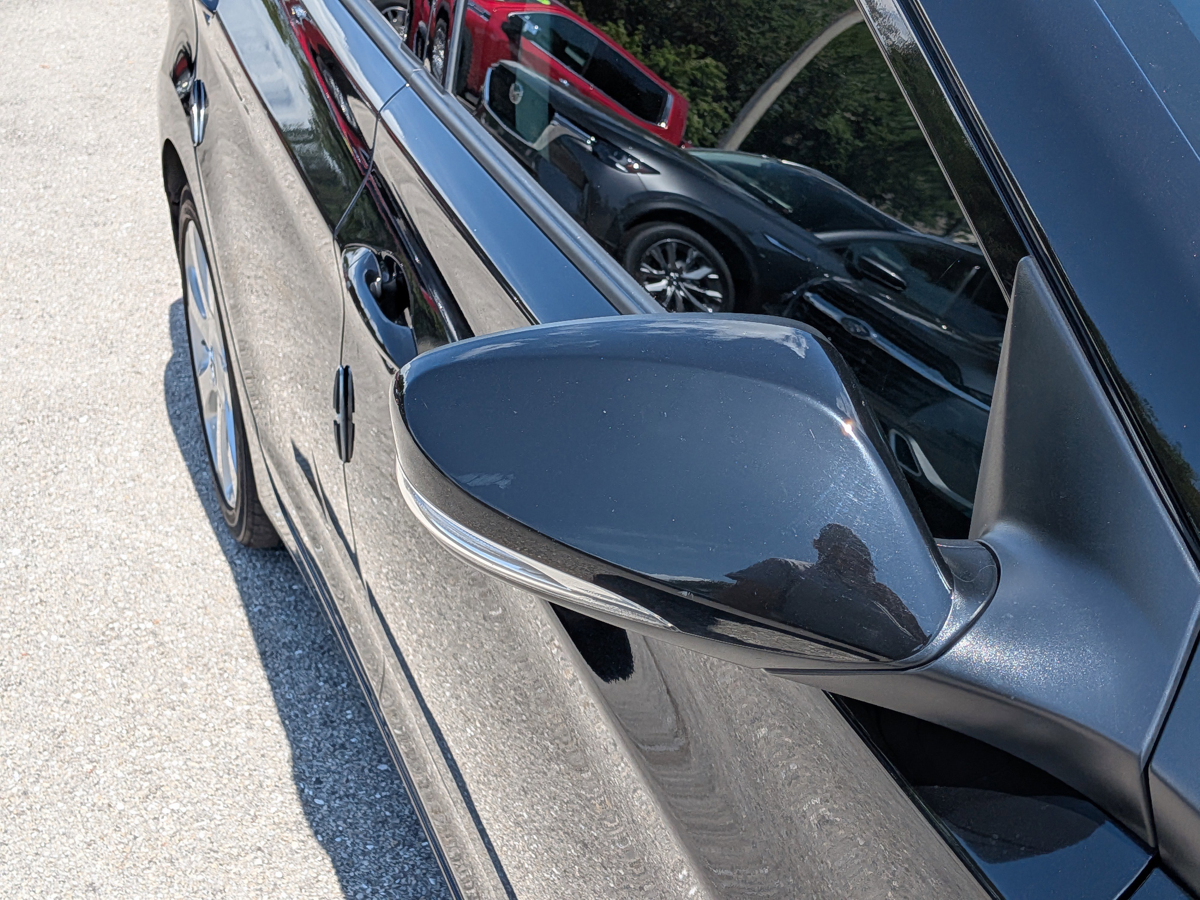 Used 2013 Hyundai Elantra Limited w/ Technology Pkg FWD image 12