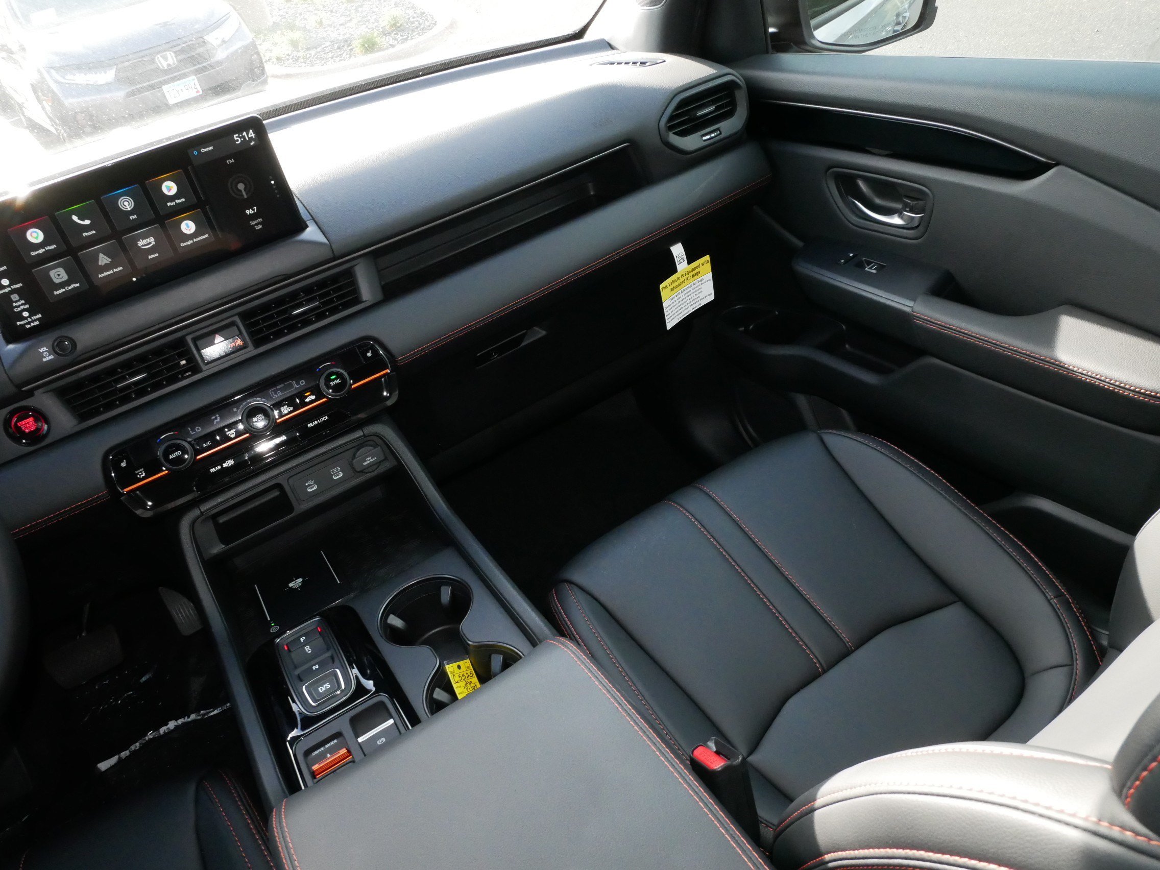 Certified 2026 Honda Pilot TrailSport image 11