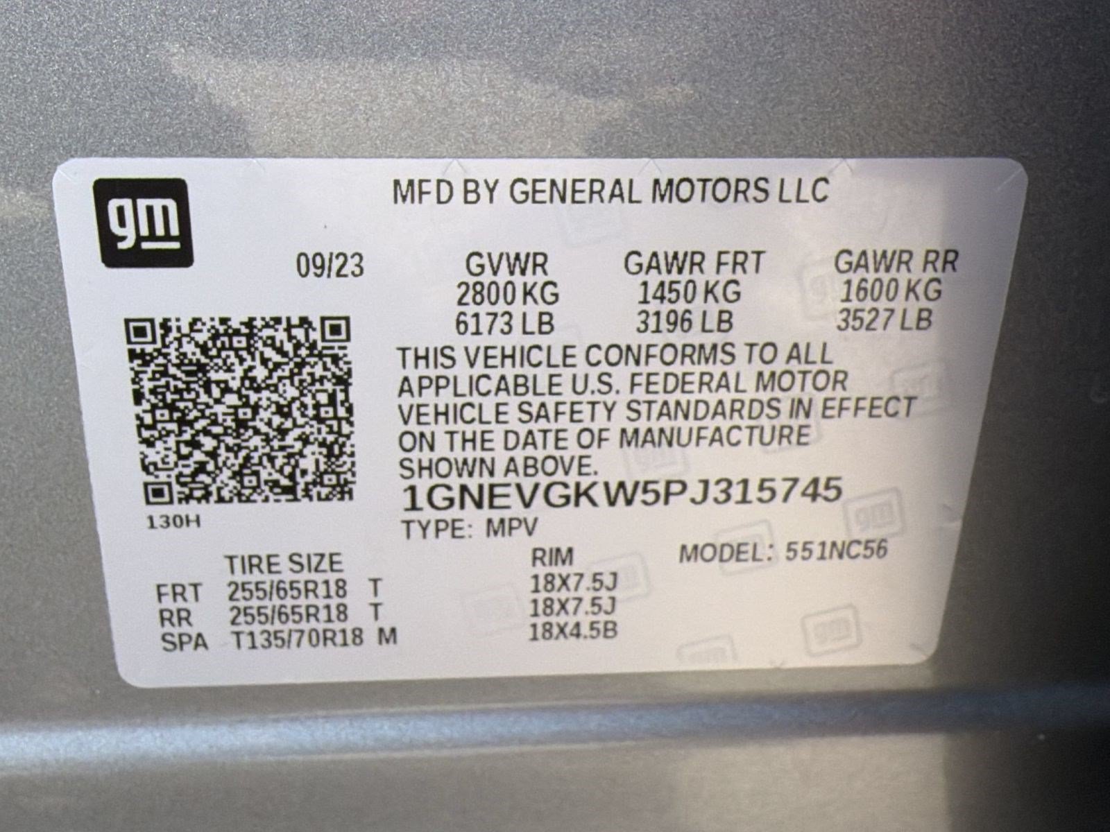 Used 2023 Chevrolet Traverse LT w/ LPO, Floor Liner Package AWD/4WD image 23