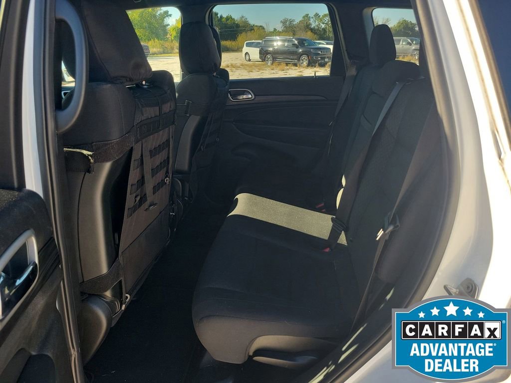 Used 2020 Jeep Grand Cherokee Laredo image 24
