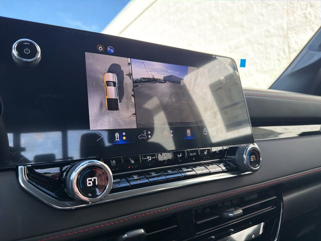 New 2026 Chevrolet Colorado Z71 w/ Technology Package image 16